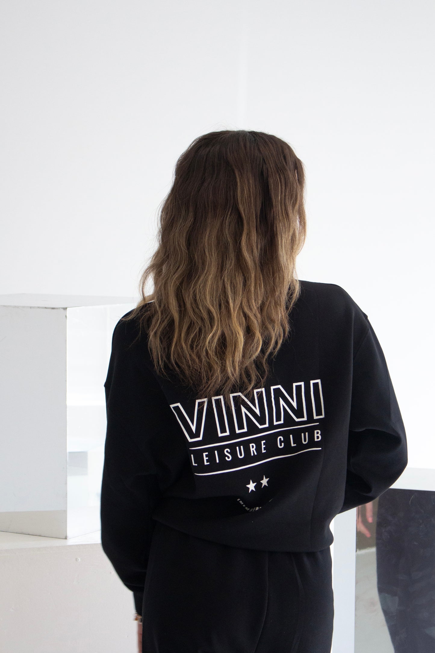 MARY CREWNECK SWEATER - JET BLACK