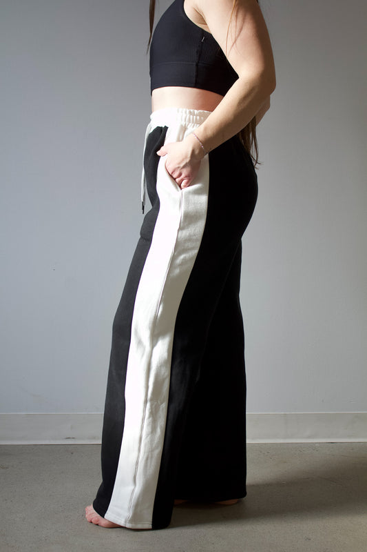 BONNIE WIDE - LEG CONTRAST SWEATS