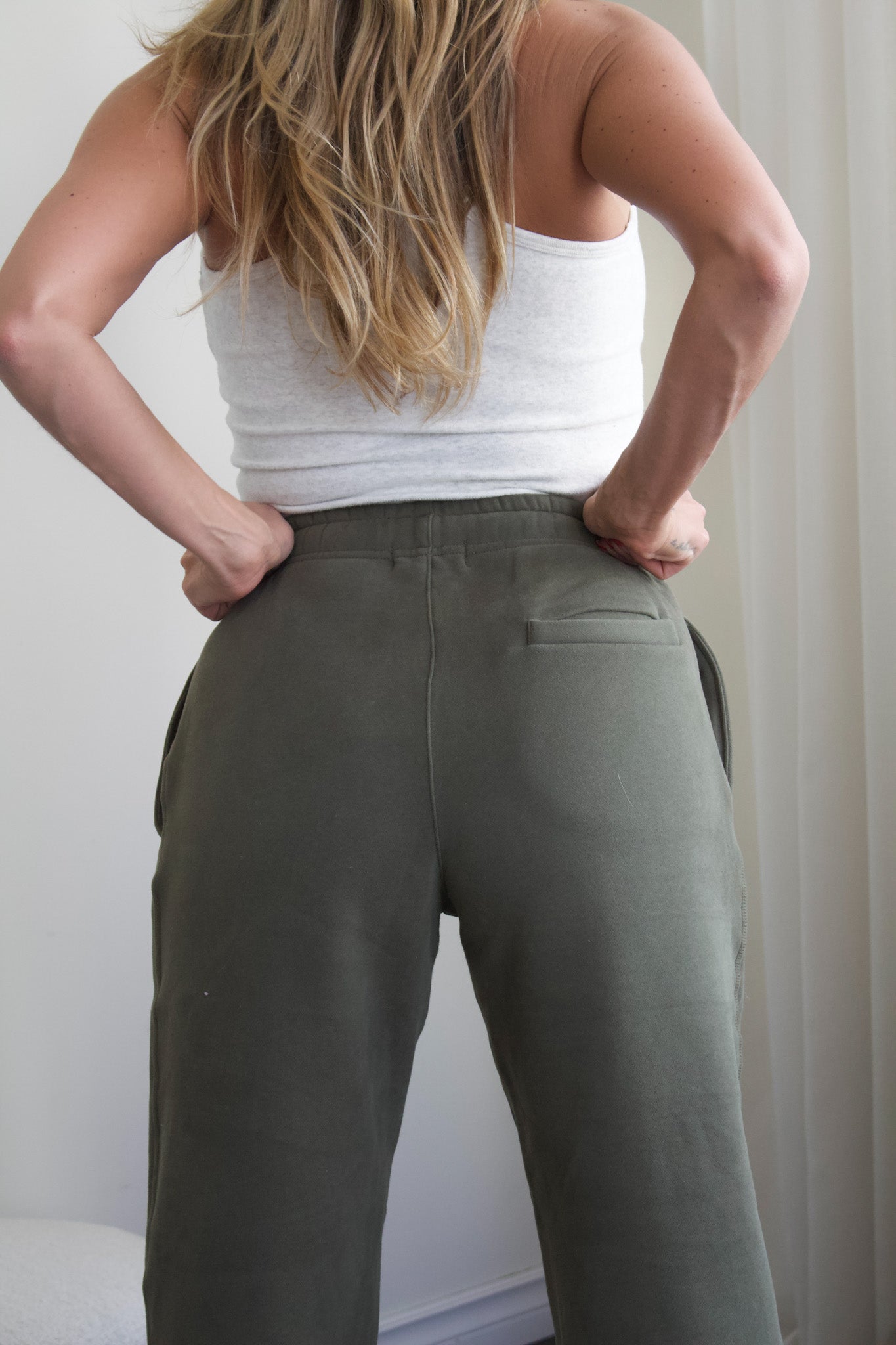 GEORGIA STRAIGHT LEG SWEATS - MOSS