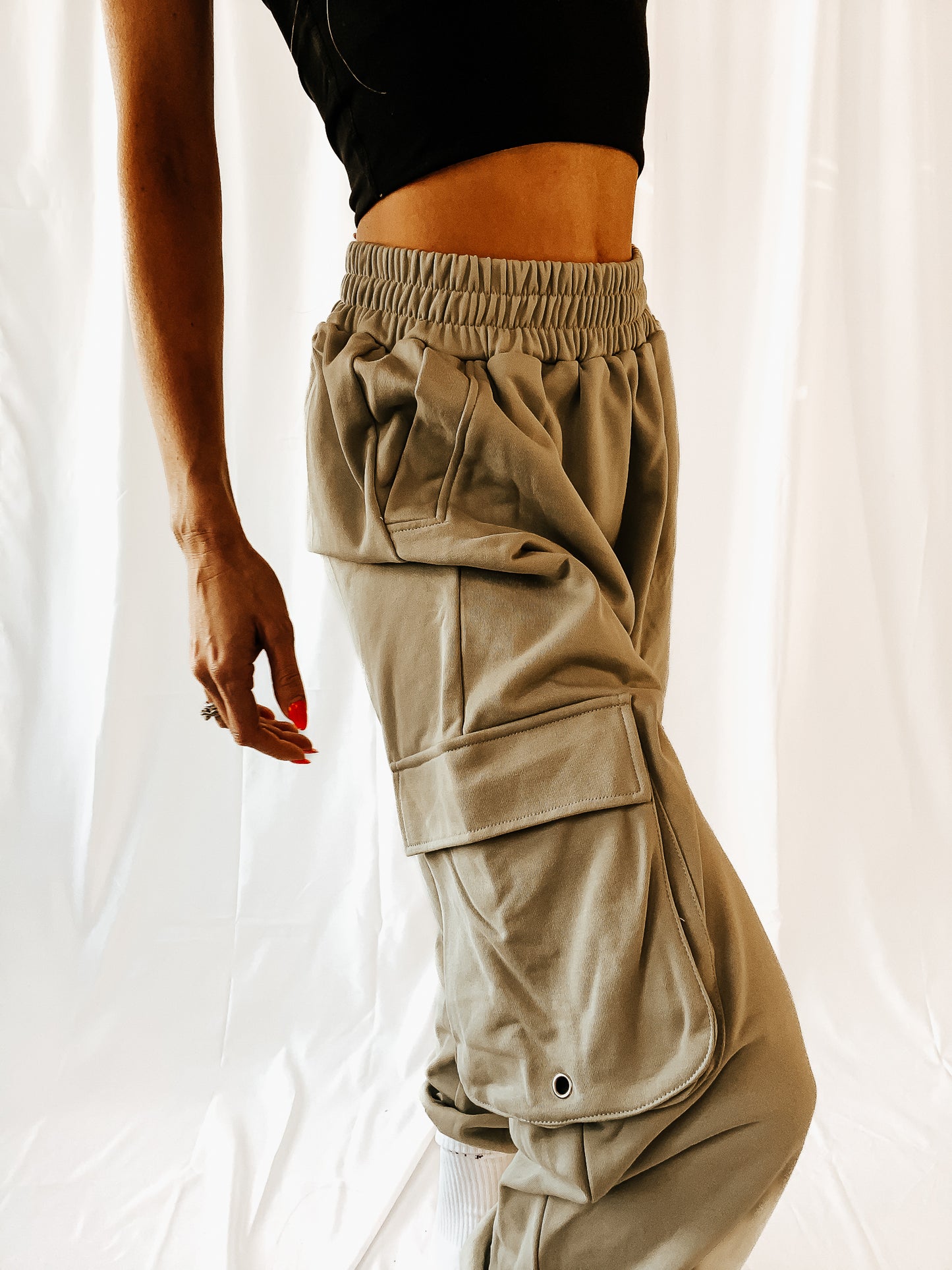 TAYLOR SWEATPANTS