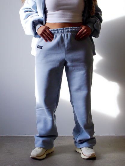 GEORGIA STRAIGHT LEG SWEATS - BLUE FROST