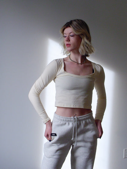 FAYE LONG SLEEVE CROP - WHIPPED BUTTER