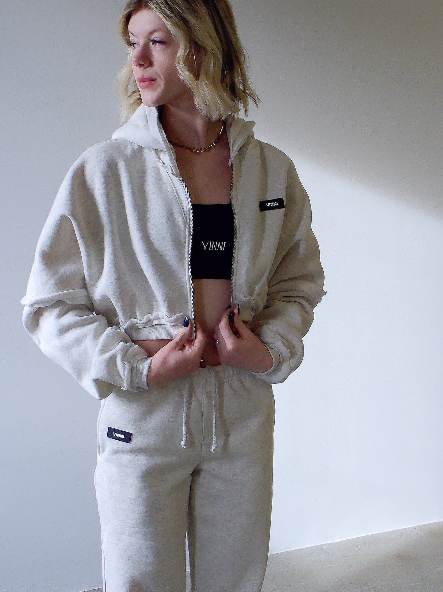 SAVANNAH ZIP CROP SWEATER - SOFT STONE