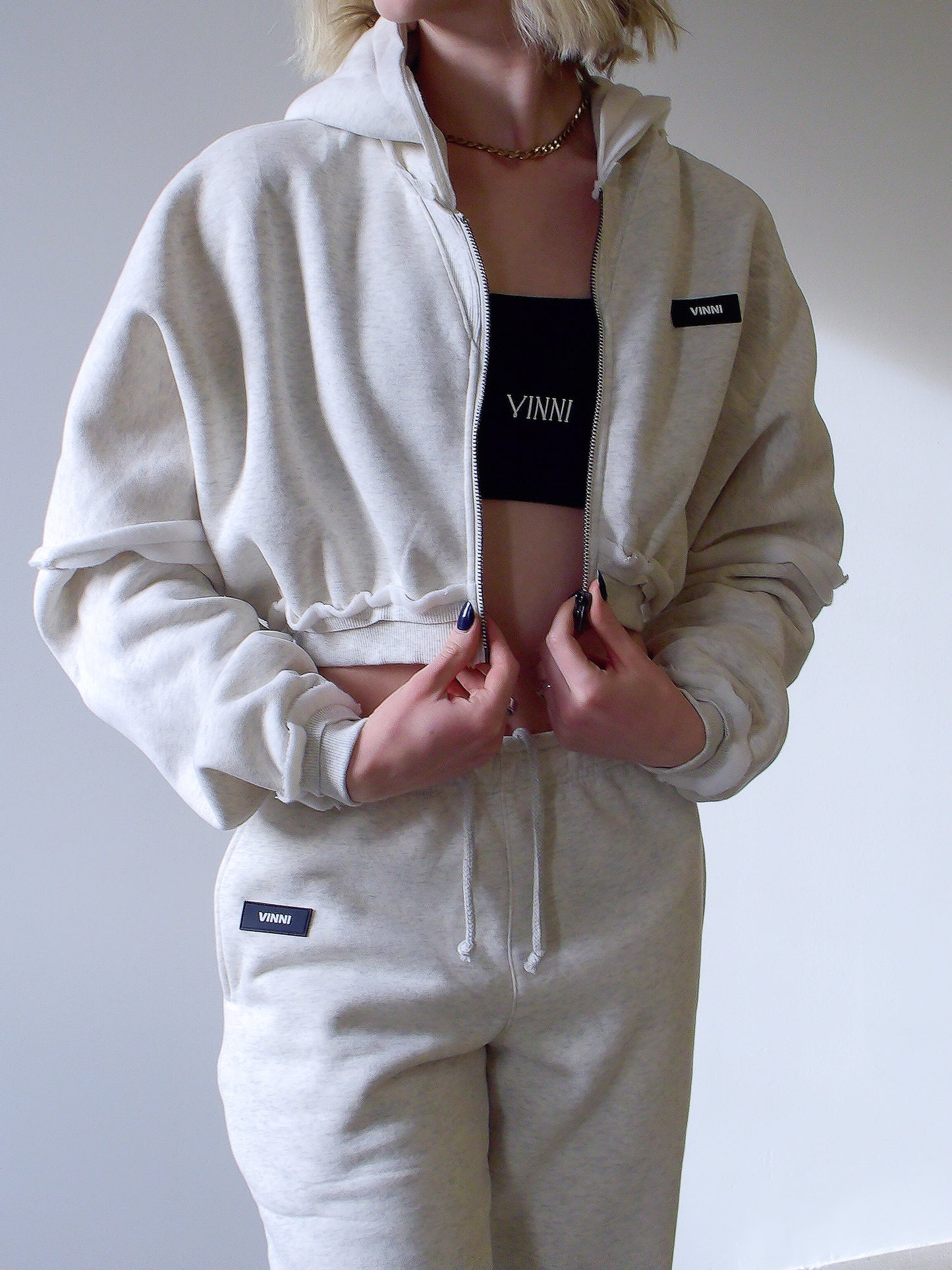 SAVANNAH ZIP CROP SWEATER - SOFT STONE