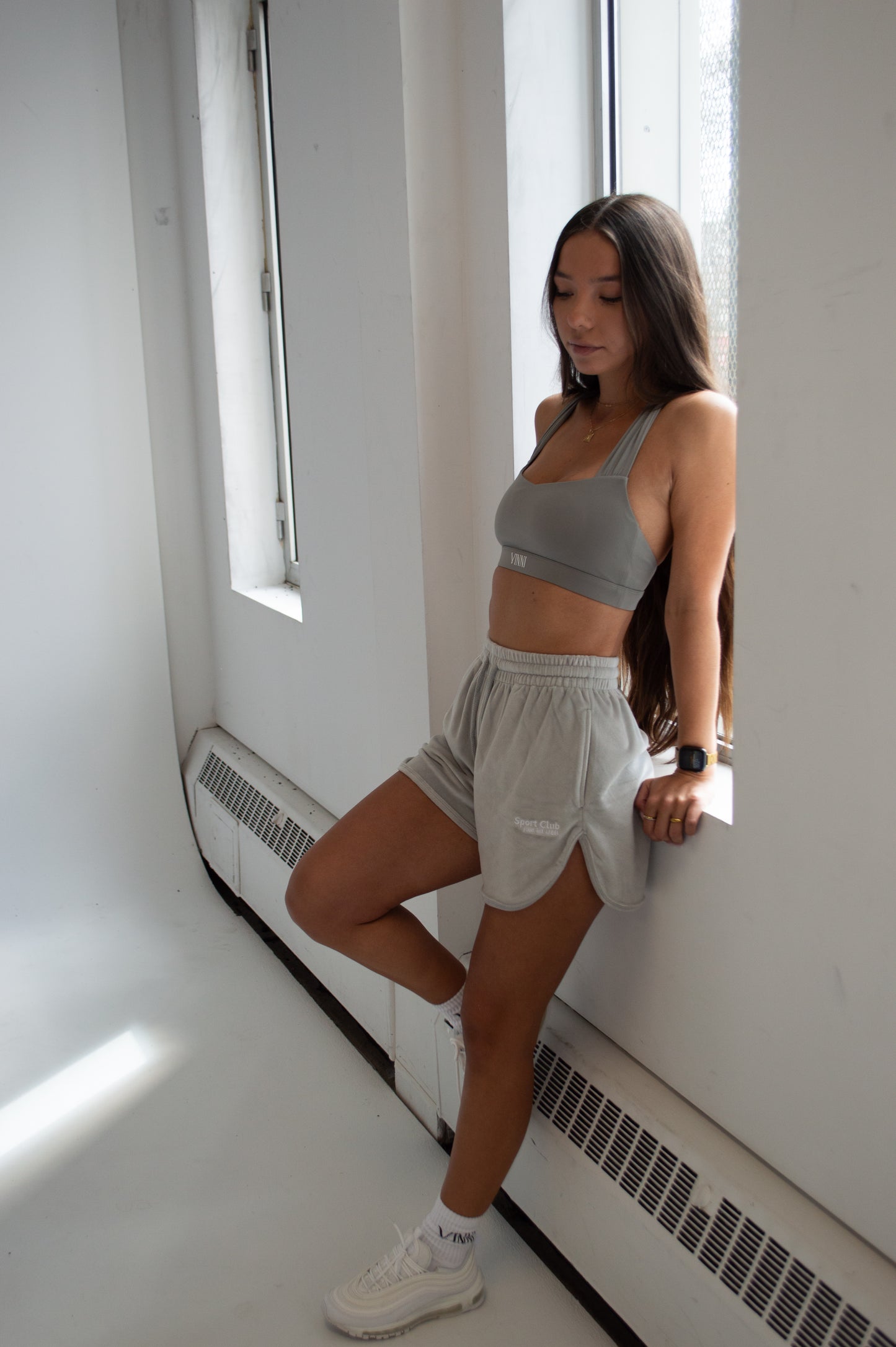 RIVER SPORTS BRA - GREY MIST