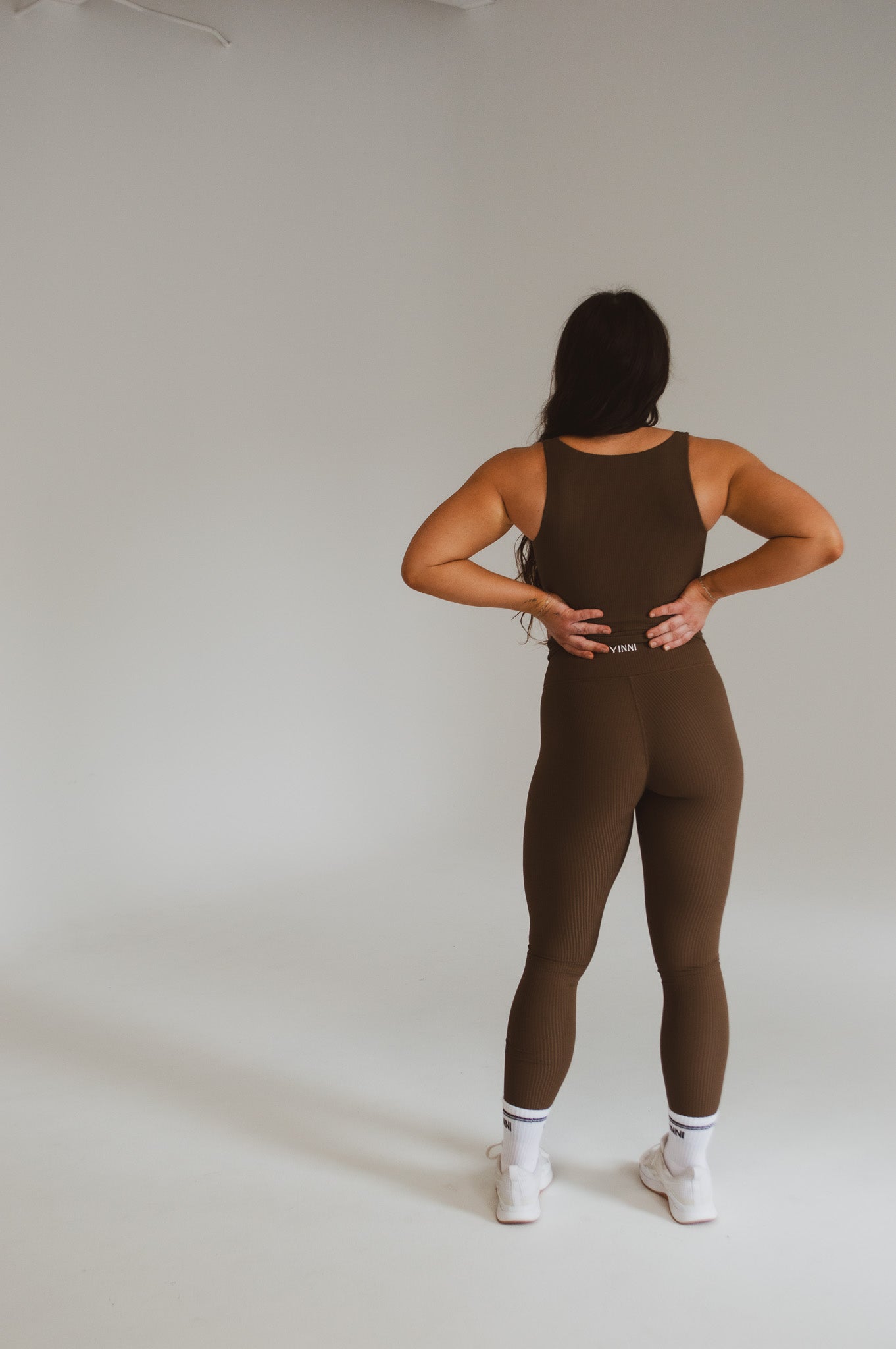 MARA HIGH RISE TIGHTS - RIBBED BROWN