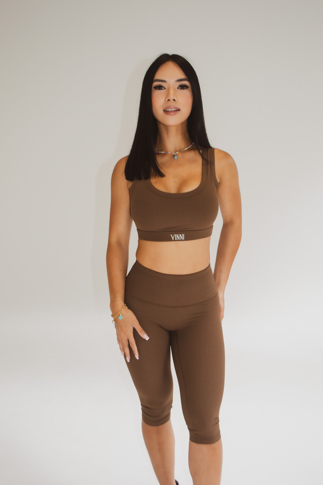 LORETTA SPORTS BRA - RIBBED BROWN