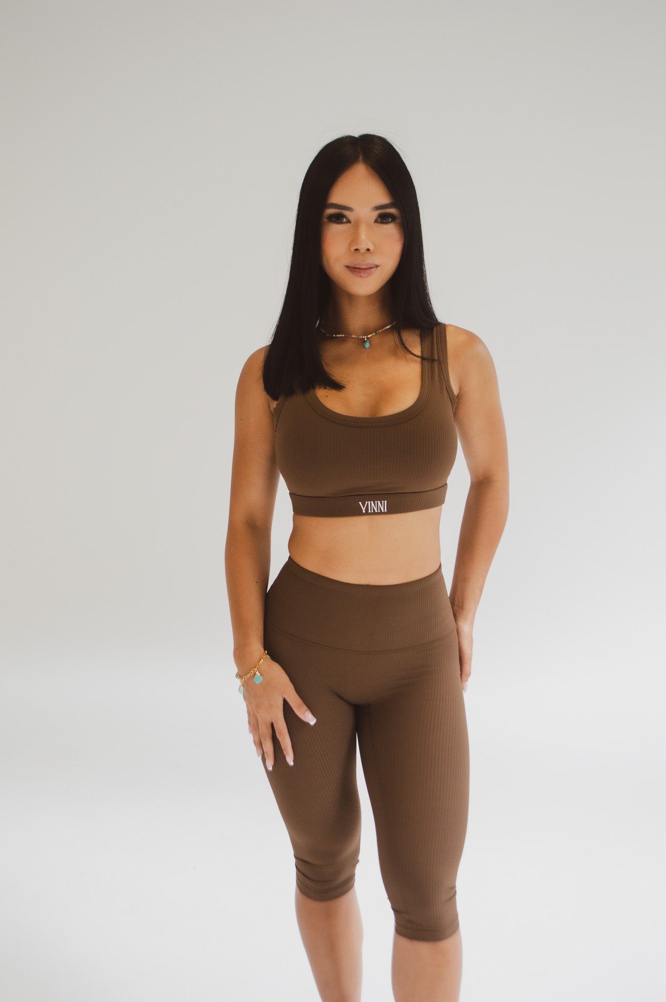 LORETTA SPORTS BRA - RIBBED BROWN
