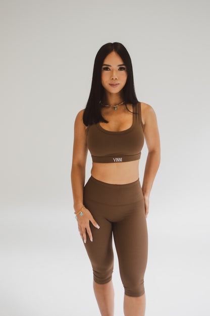 LORETTA SPORTS BRA - RIBBED BROWN