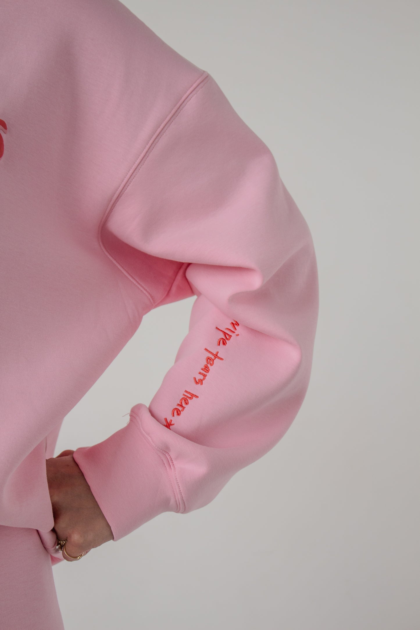MICHELLE SWEATSUIT TOP - BUBBLEGUM