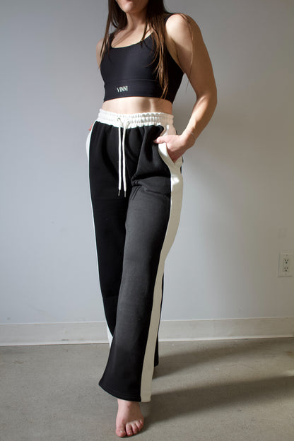 BONNIE WIDE - LEG CONTRAST SWEATS