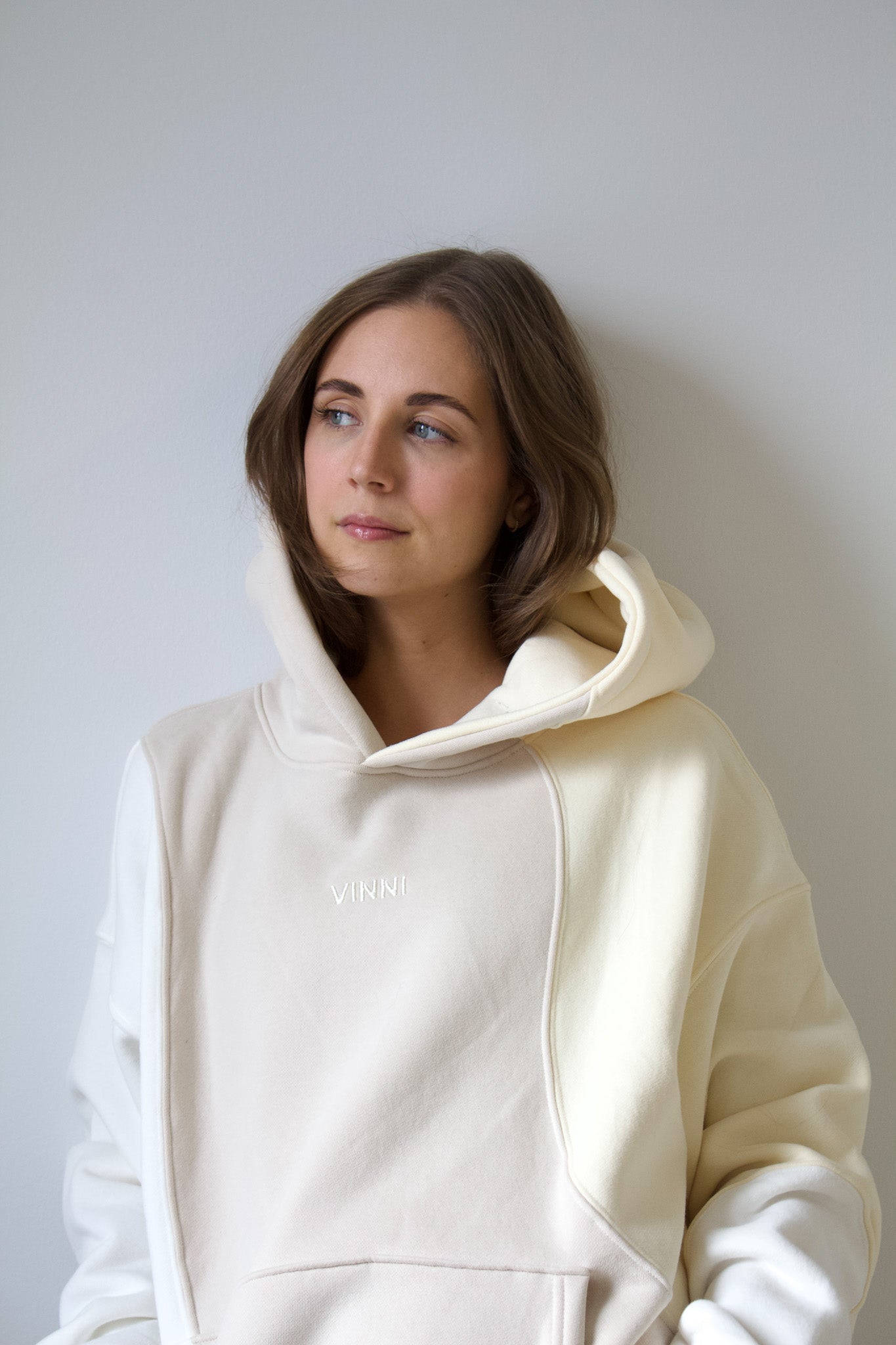 MEG OVERSIZED HOODIE