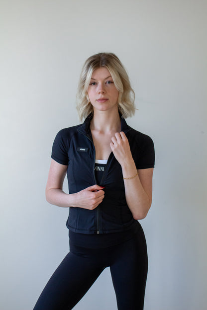 KNOX SHORT SPORT ZIP - JET BLACK