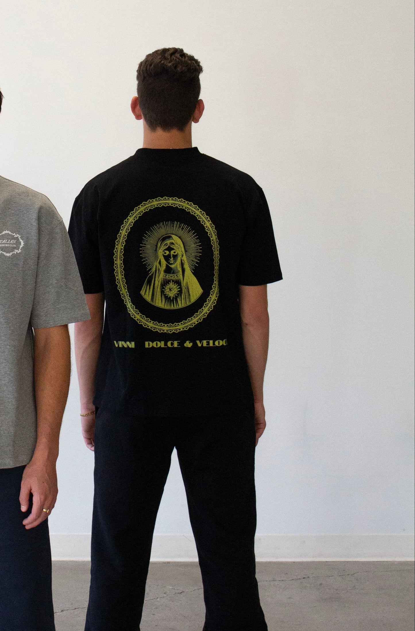 MADONNA [UNISEX] TEE - GRIGIO