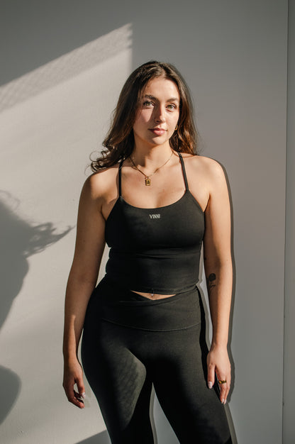 KINNEY ACTIVE TANK - JET BLACK